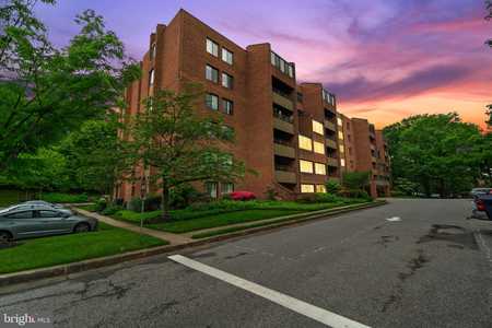 $235,000 - 1Br/2Ba -  for Sale in Towsongate, Towson