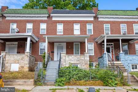 $225,000 - 5Br/3Ba -  for Sale in Central Park Heights, Baltimore
