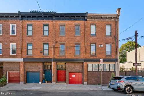 $900,000 - 3Br/3Ba -  for Sale in Queen Village, Philadelphia