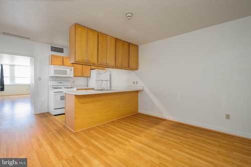 $175,000 - 1Br/1Ba -  for Sale in Chinatown, Philadelphia