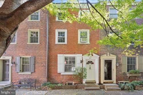 $395,000 - 2Br/1Ba -  for Sale in Washington Sq West, Philadelphia