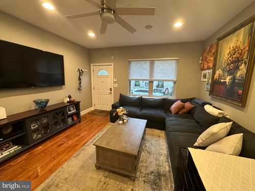 $875,000 - 3Br/3Ba -  for Sale in Graduate Hospital, Philadelphia