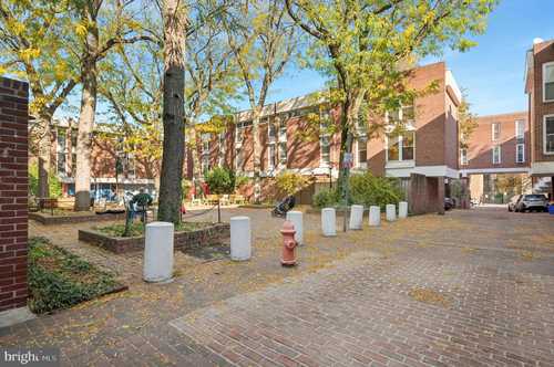 $650,000 - 3Br/2Ba -  for Sale in University City, Philadelphia