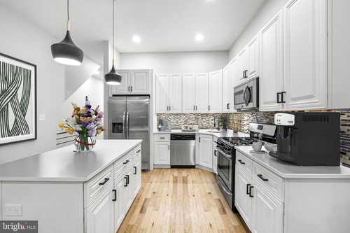 $545,000 - 3Br/3Ba -  for Sale in Northern Liberties, Philadelphia