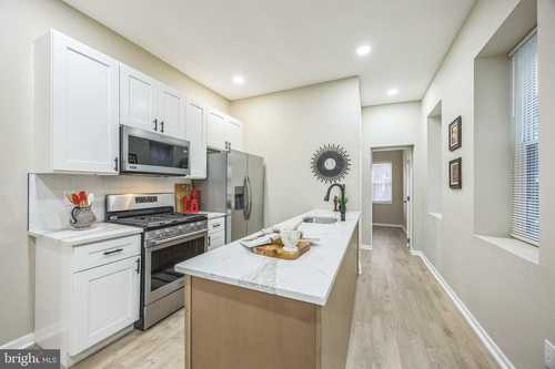 $205,000 - 4Br/2Ba -  for Sale in None Available, Philadelphia