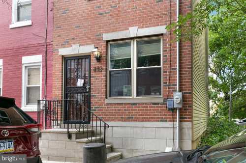 $551,000 - 3Br/3Ba -  for Sale in Francisville, Philadelphia