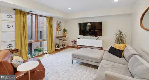 $560,000 - 2Br/2Ba -  for Sale in Society Hill, Philadelphia