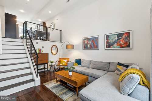 $700,000 - 3Br/3Ba -  for Sale in Passyunk Square, Philadelphia