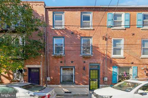 $499,990 - 3Br/2Ba -  for Sale in Graduate Hospital, Philadelphia