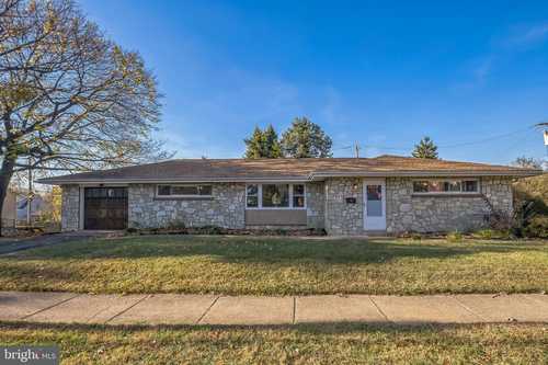 $369,900 - 3Br/2Ba -  for Sale in Glenside, Glenside