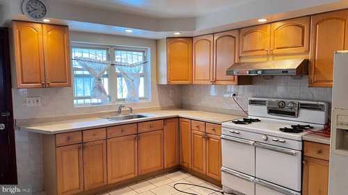 $349,900 - 4Br/2Ba -  for Sale in Philadelphia, Philadelphia