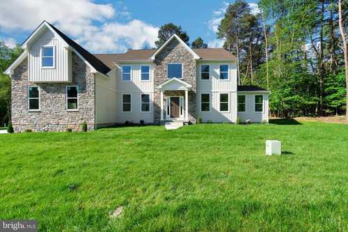 $865,900 - 4Br/3Ba -  for Sale in None Available, Townsend