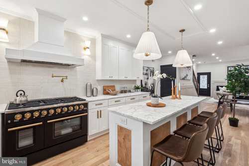 $850,000 - 4Br/3Ba -  for Sale in Fishtown, Philadelphia