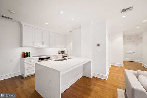 $1,399,000 - 2Br/2Ba -  for Sale in Rittenhouse Square, Philadelphia