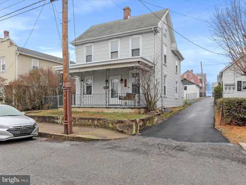 $184,500 - 3Br/1Ba -  for Sale in Waynesboro Borough, Waynesboro