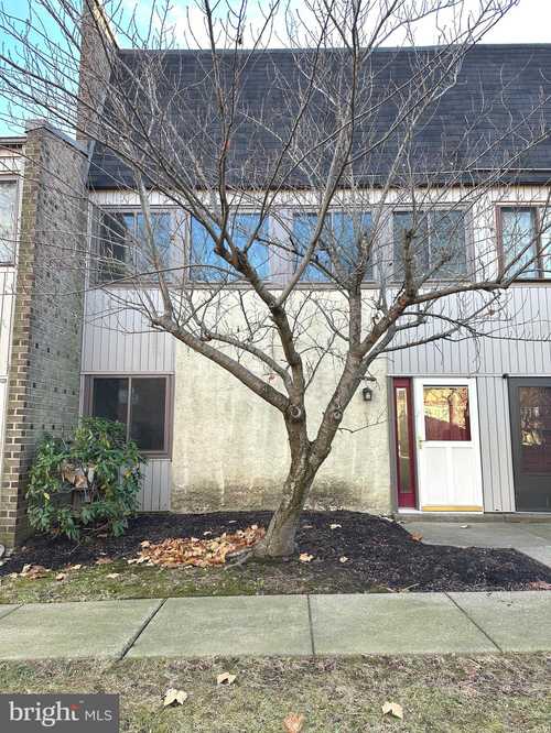 $289,000 - 3Br/3Ba -  for Sale in Coventry Green, Bensalem