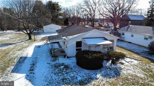 $264,900 - 3Br/1Ba -  for Sale in Not In, Walnutport