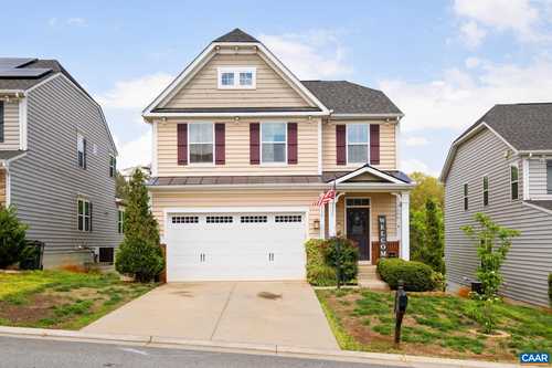 $485,000 - 4Br/3Ba -  for Sale in Briarwood, Charlottesville