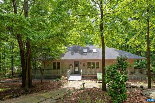 $399,000 - 3Br/3Ba -  for Sale in Stoney Creek, Nellysford