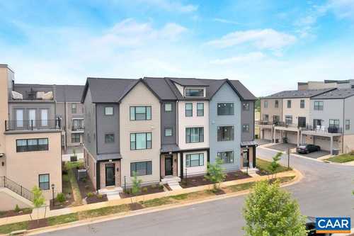 $533,134 - 4Br/4Ba -  for Sale in Old Trail, Crozet