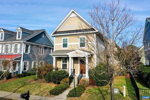 $450,000 - 3Br/3Ba -  for Sale in Old Trail, Crozet
