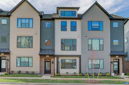 $500,000 - 4Br/3Ba -  for Sale in Old Trail, Crozet