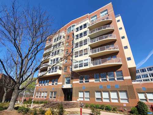 $749,000 - 2Br/2Ba -  for Sale in Lewis & Clark Square, Charlottesville