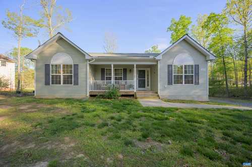 $325,000 - 3Br/2Ba -  for Sale in Jacoby Junction, Louisa