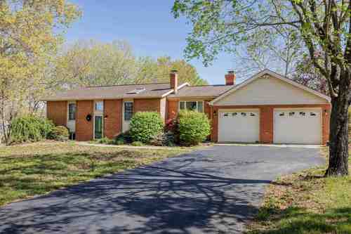 $339,490 - 4Br/2Ba -  for Sale in None, Mount Sidney