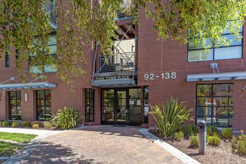 $1,025,000 - 2Br/3Ba -  for Sale in Campbell