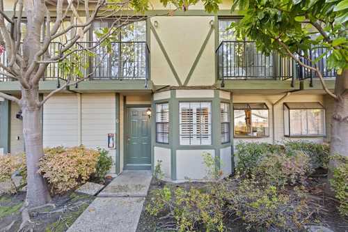 $1,350,000 - 3Br/3Ba -  for Sale in Mountain View