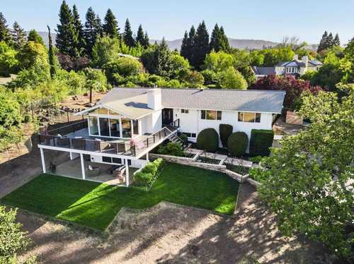 $5,798,000 - 6Br/5Ba -  for Sale in Los Altos Hills