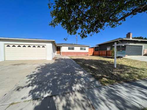 $599,000 - 4Br/2Ba -  for Sale in Salinas