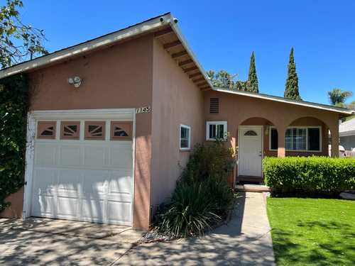 $988,888 - 3Br/2Ba -  for Sale in East Palo Alto