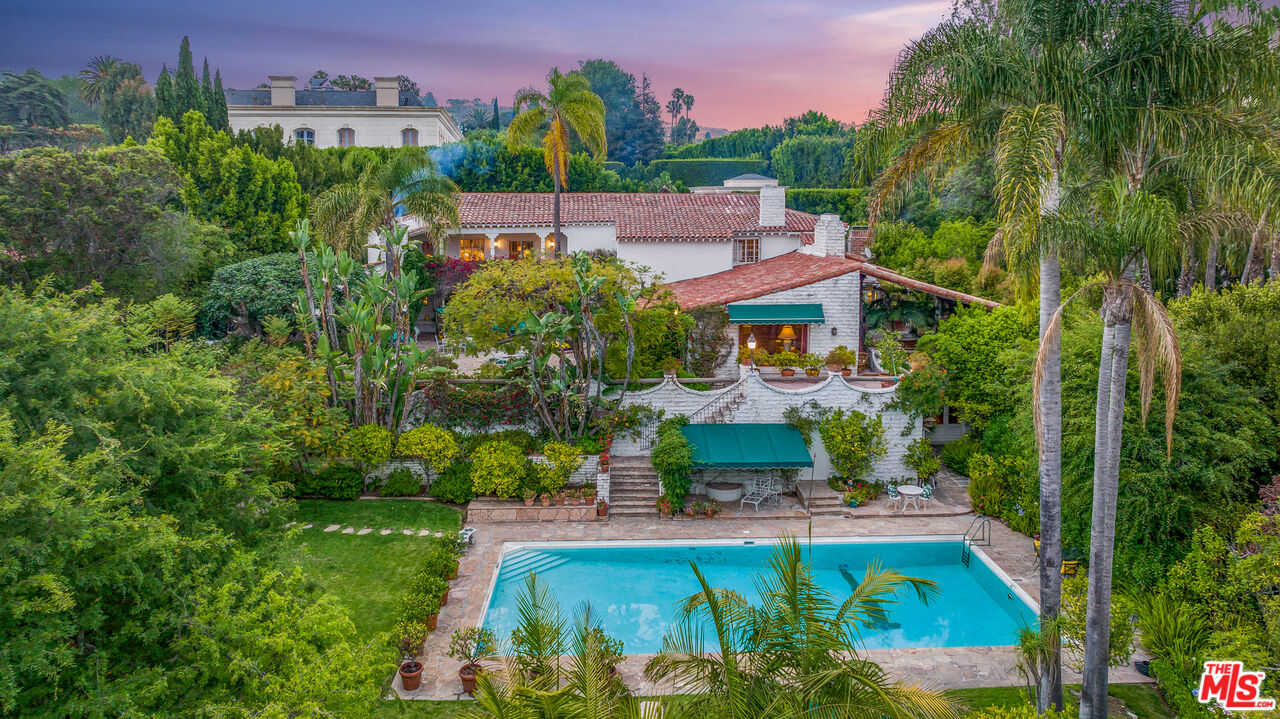 $17,950,000 - 5Br/8Ba -  for Sale in Los Angeles