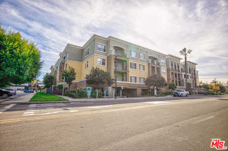 $569,000 - 1Br/2Ba -  for Sale in Torrance