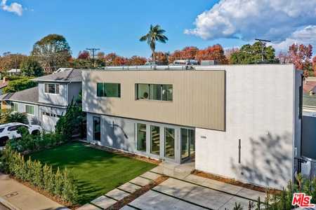 $3,199,000 - 5Br/6Ba -  for Sale in Los Angeles
