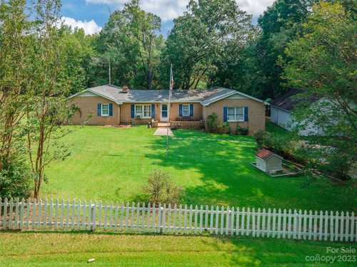 $269,900 - 3Br/2Ba -  for Sale in None, Rock Hill