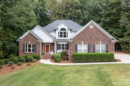 $769,000 - 3Br/4Ba -  for Sale in Shavenders Bluff, Mooresville