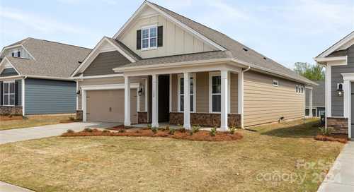 $365,000 - 3Br/2Ba -  for Sale in Brookside, Troutman