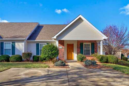 $309,900 - 2Br/2Ba -  for Sale in The Villages At Oak Tree, Mooresville