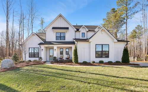 $915,000 - 5Br/5Ba -  for Sale in None, Clover