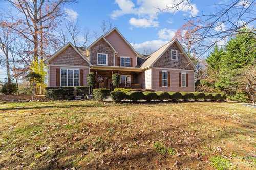 $545,000 - 4Br/3Ba -  for Sale in The Preserve At Kinsley Lakes, Charlotte