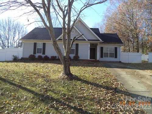 $319,900 - 3Br/2Ba -  for Sale in Reed Creek, Mooresville