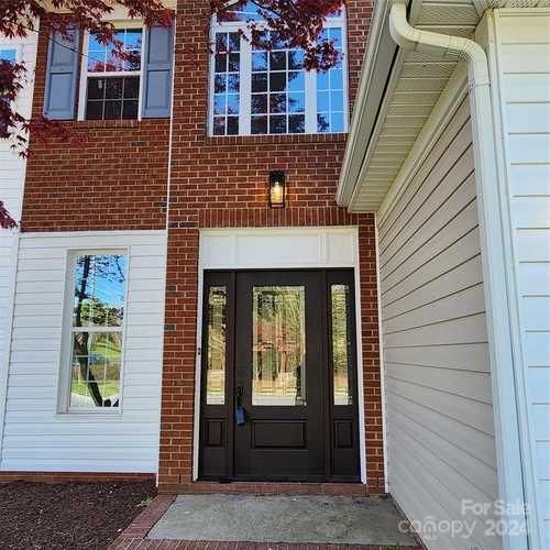 $405,000 - 3Br/3Ba -  for Sale in Griers Fork, Charlotte