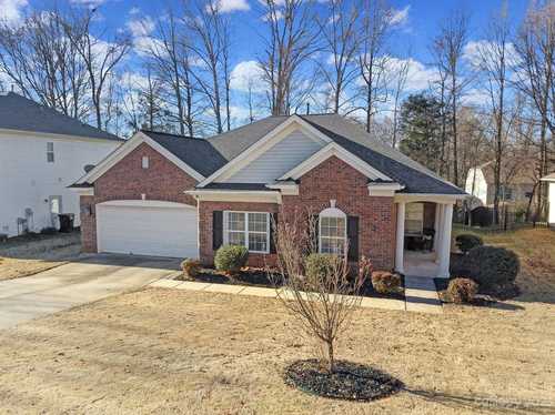 $495,000 - 4Br/2Ba -  for Sale in Madison Green, Fort Mill