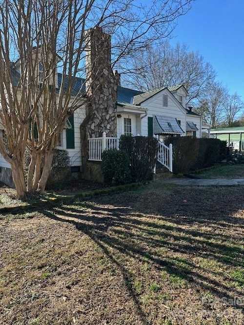 $225,000 - 3Br/2Ba -  for Sale in None, Mooresville