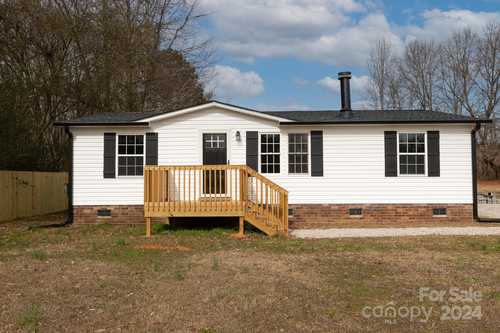 $229,900 - 3Br/2Ba -  for Sale in Neal Acres, York