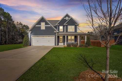 $524,900 - 3Br/3Ba -  for Sale in Collins Grove, Mooresville
