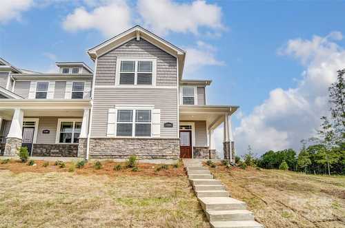 $414,064 - 3Br/3Ba -  for Sale in Porters Row, Charlotte